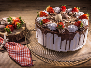Torta Bombom e Morango