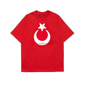 Camiseta MAD Enlatados Maconha Muito Forte da Turquia Vermelho