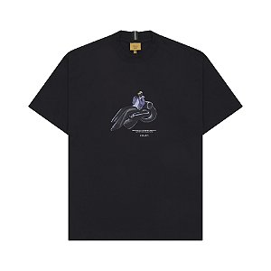 Camiseta Class Designer Armchairm Preto