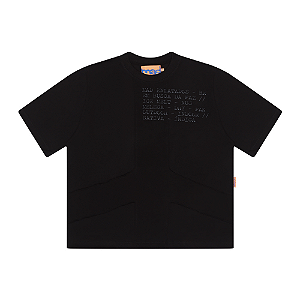 Camiseta MAD Enlatados Bordado da Paz Preto