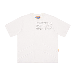 Camiseta MAD Enlatados Bordado da Paz Off White
