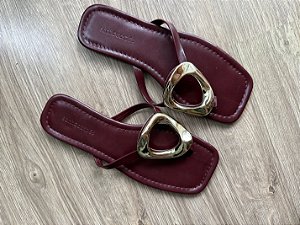 Rasteira vinho TAM 35 NUNCA USADA