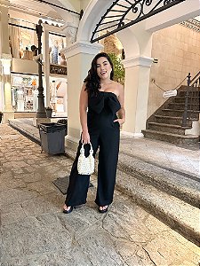 Macacão preto laço TAM 40