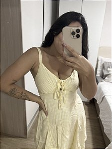 Vestido amarelo Renner tam M