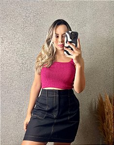 SAIA PRETA EM LINHO COM COSTURAS APARENTES