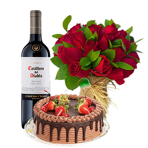 Amor e Carinho: 20 Rosas Vermelhas + Bolo de Chocolate 1kg e Vinho Casillero Del Diablo