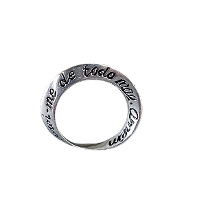 Pingente Círculo Torcido LIVRAI-ME DE TODO MAL AMÉM em Prata 925