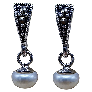 Brinco de Prata 925 com Perola Agua Doce e Marcassitas