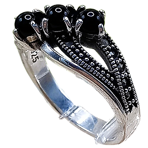 Anel de Prata 925 com Marcassitas e Esferas de Ônix No. 15/16