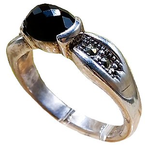 Anel Solitário De Prata 925 Com Marcassitas e Ônix Facetado No. 18