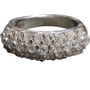 Anel Aparador de Aliança de Prata 925 com Zircônias Cristal