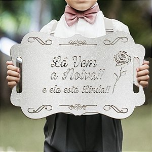 Placa Casamento, Lá Vem a Noiva, Ela Esta Linda  Dama de Honra,Noiva, Mdf Corte Laser