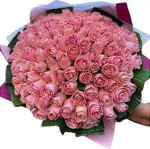 Buquê com 100 Rosas Rosa