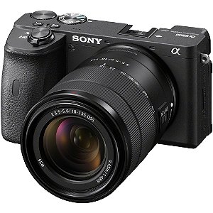 Câmera Mirrorless Sony a6600 com Lente 18-135mm