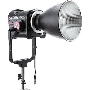 Aputure Storm 700x - LED BLAIR