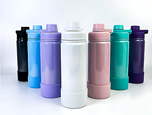 GARRAFA TERMICA DE AÇO INOX C/ TAMPA ROSQUEAVEL E BASE SILICONE 800ML P1775