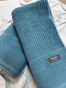 Toalha de Banho Média Azul Celeste / 1,60 x 0,76