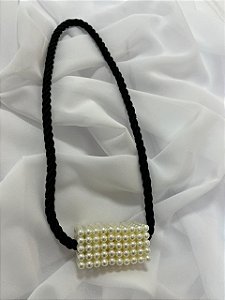 Abraçadeira Mallorca Quadrada c/ Imã Preta