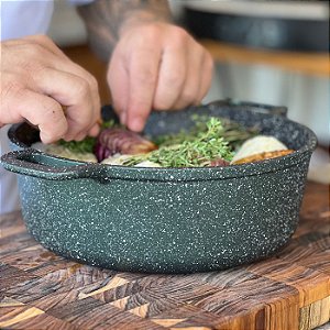 Caçarola Antiaderente 22cm Verde Amazônia c/ Tampa de Vidro