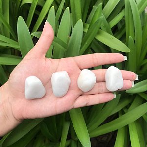 Quartzo Branco Rolado P - Sabedoria e Cura