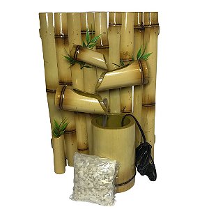 Fonte de Água em Bambu Painel