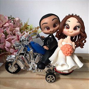Noivinhos na Moto Harley-Davidson para Topo de Bolo Casamento - Wedding Cake Topper Figurine Custom
