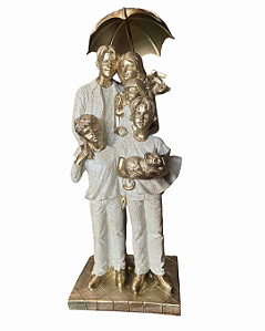 Escultura Família Decorativa Casal + 3 filhos