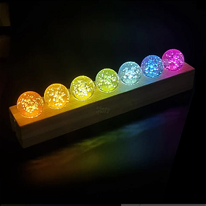 Luminária com Esferas dos Sete Chakras (33cm)