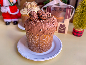 Chocotone Recheado - Brigadeiro cremoso