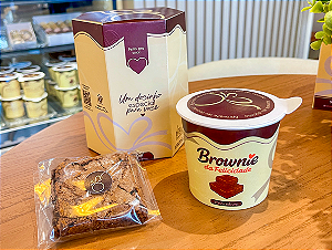 Kit Presente na Caixinha – Brownie no Pote + Quadradinho