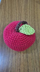 Maça Amigurumi 5cm