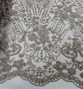 Tecido renda tule bordado com pedraria arabesco e Floral nude _ 1,30cm larg.