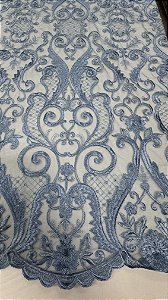 Tule renda bordado arabescos com sem pedrarias azul serenity larg:  130 cm