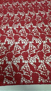 Renda Guipir  fucsia ,largura 130 cm composição 100% Poliéster