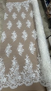 Tule bordado sem pedrarias,off white largura 140 cm 100% Poliamida.