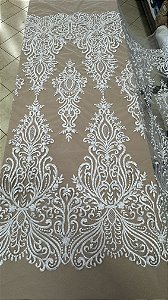 Tule bordado sem pedrarias,branco largura 140 cm 100% Poliéster.