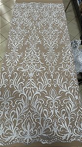 Tule bordado sem pedrarias,branco 140 cm 100% Poliéster.