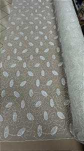 Tule Bordado com Pedrarias,off white largura 130 cm composição 100% Poliamida.