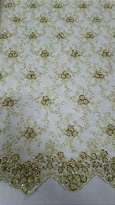 Tule bordado com  pedrarias,dourado 130 cm composição 100% Poliéster.