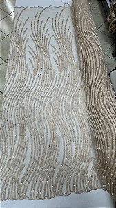 Tule bordado com pérolas,Nude 130 cm composição 100% Poliamida.