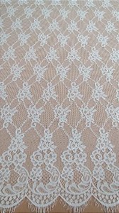 Tecido renda chantilly off white 130 de largura