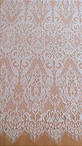 Tecido Renda Chantilly off white un-300x145