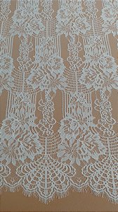 Tecido Renda Chantilly off white un-300x145