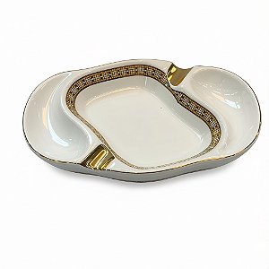 Cinzeiro Luxury para 2 Charutos – Design Branco com Detalhes Dourados