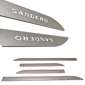 Friso lateral Sandero Cinza Cassiope nome cromado alto relvo