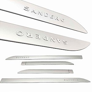 Friso lateral Sandero Prata Etoile nome cromado alto relvo