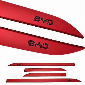 Friso Lateral BYD Song Plus 2025 Vermelho Logo Black piano