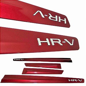Friso Lateral New HR-V 2026 VERMELHO SUPERNOVA nome Cromado