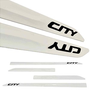 Friso Lateral City Hatchback Sedan Branco Taffeta Nome Preto