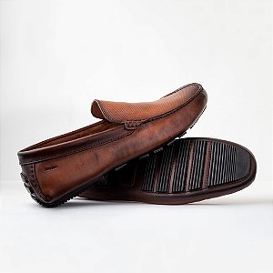 Sapato Mocassim Masculino Garman: Elegância e Conforto em Cada Passo